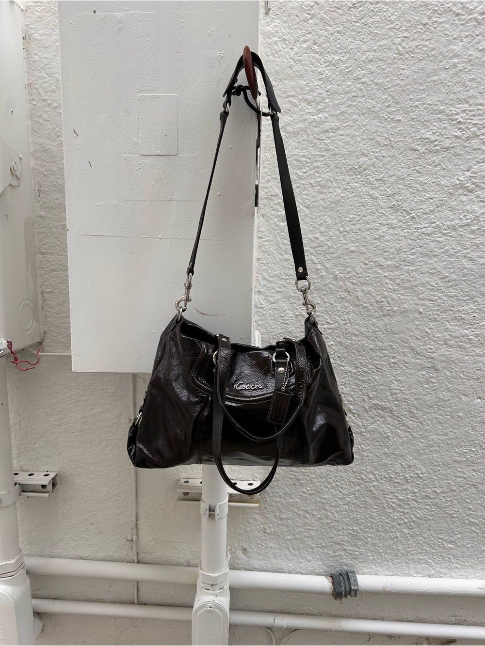 Authentic Coach Ashley Brown Patent Leather Shoulder Bag with Keychain